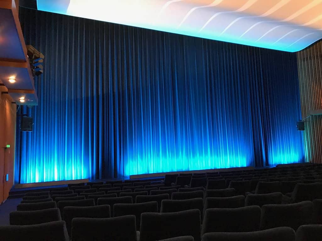 Floating Projection Hall