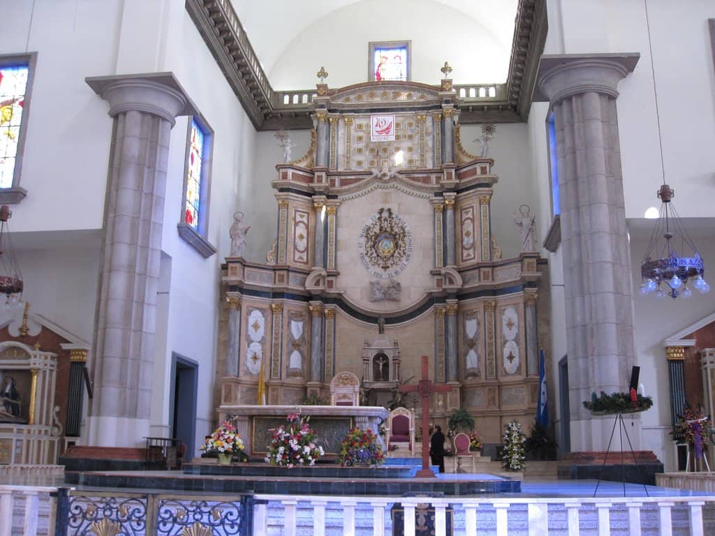 Plaza Virgen de Suyapa