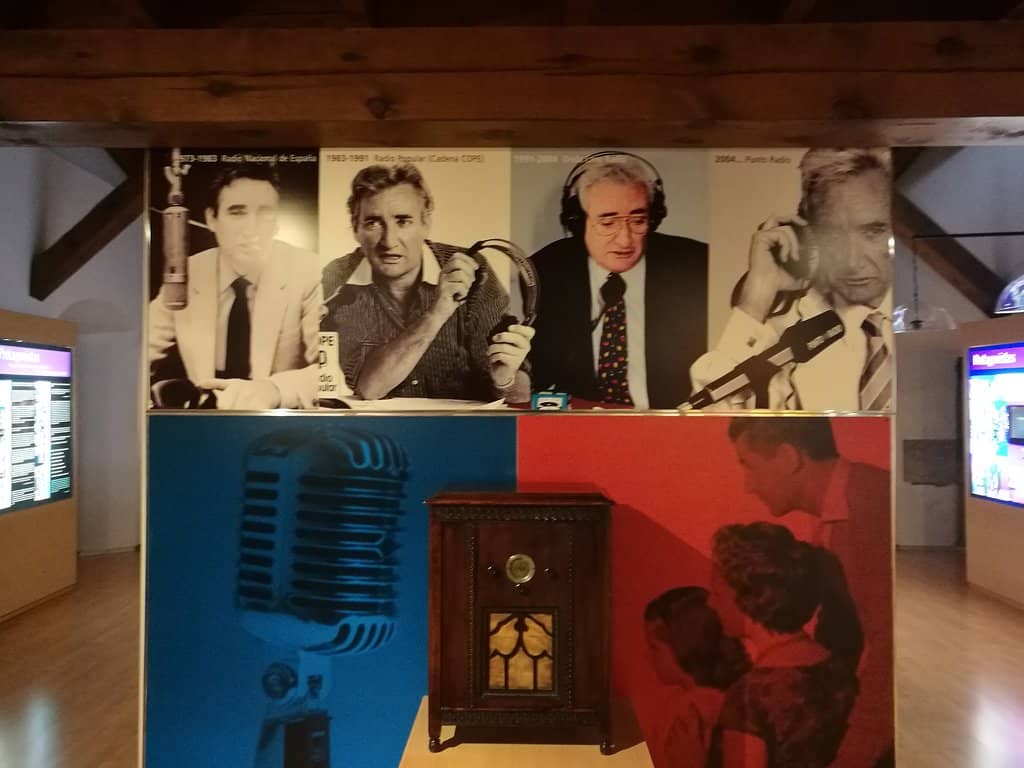 History of Spain Through Radio