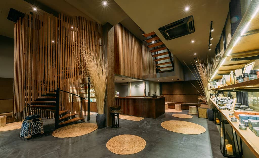 Organic & Natural Products