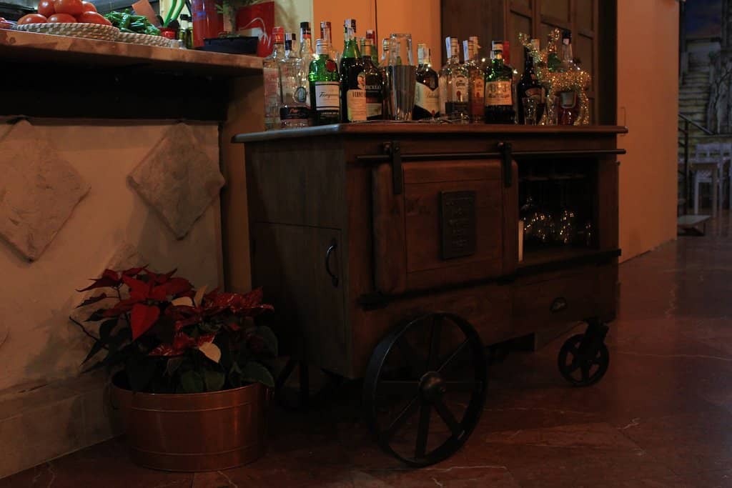 Warm & Professional Service