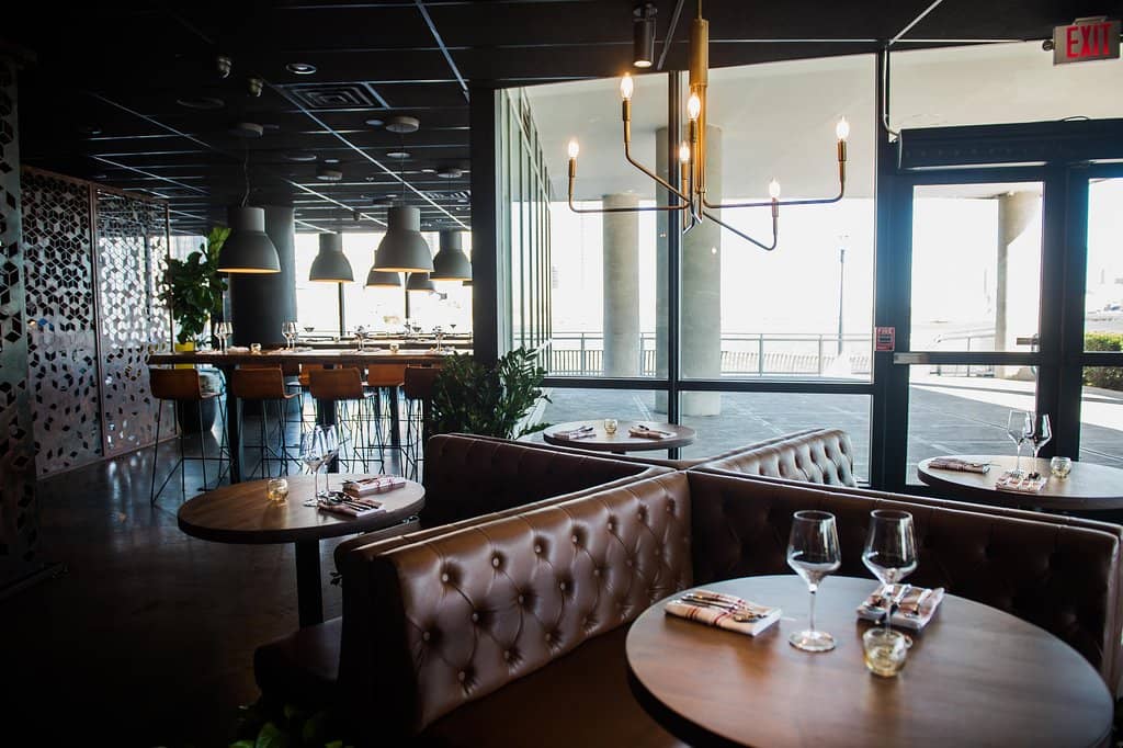 Modern & Welcoming Ambiance