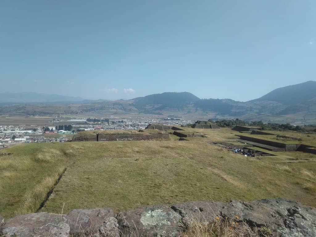 Panoramic Valley Views