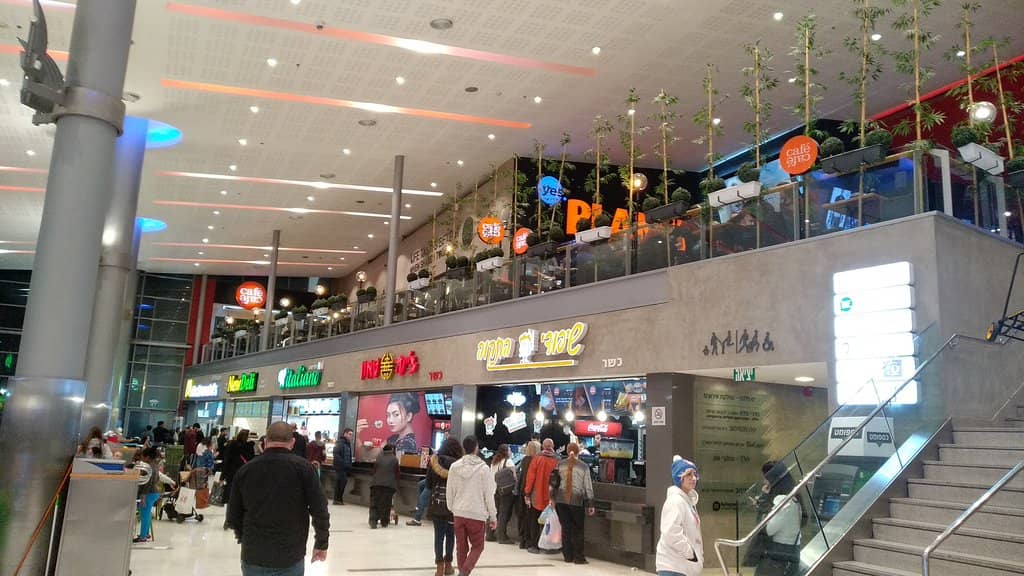 Diverse Dining Options