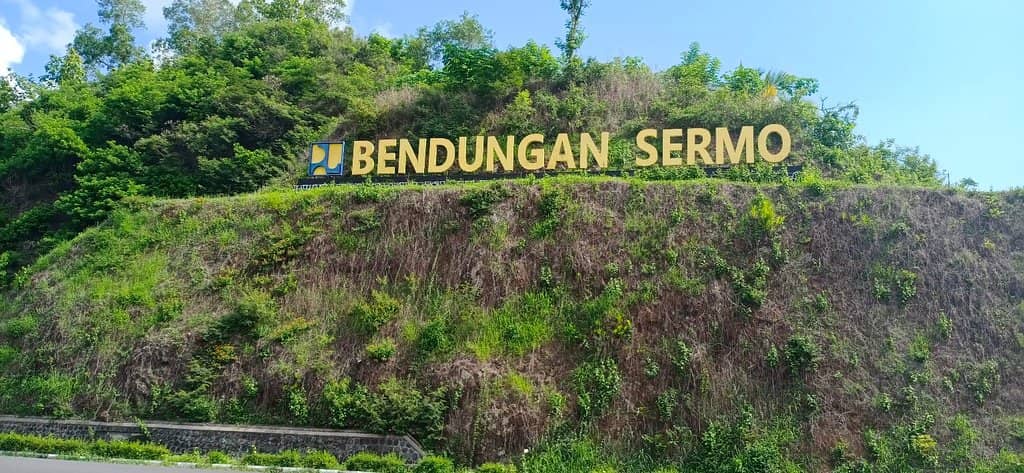 Scenic Reservoir Views