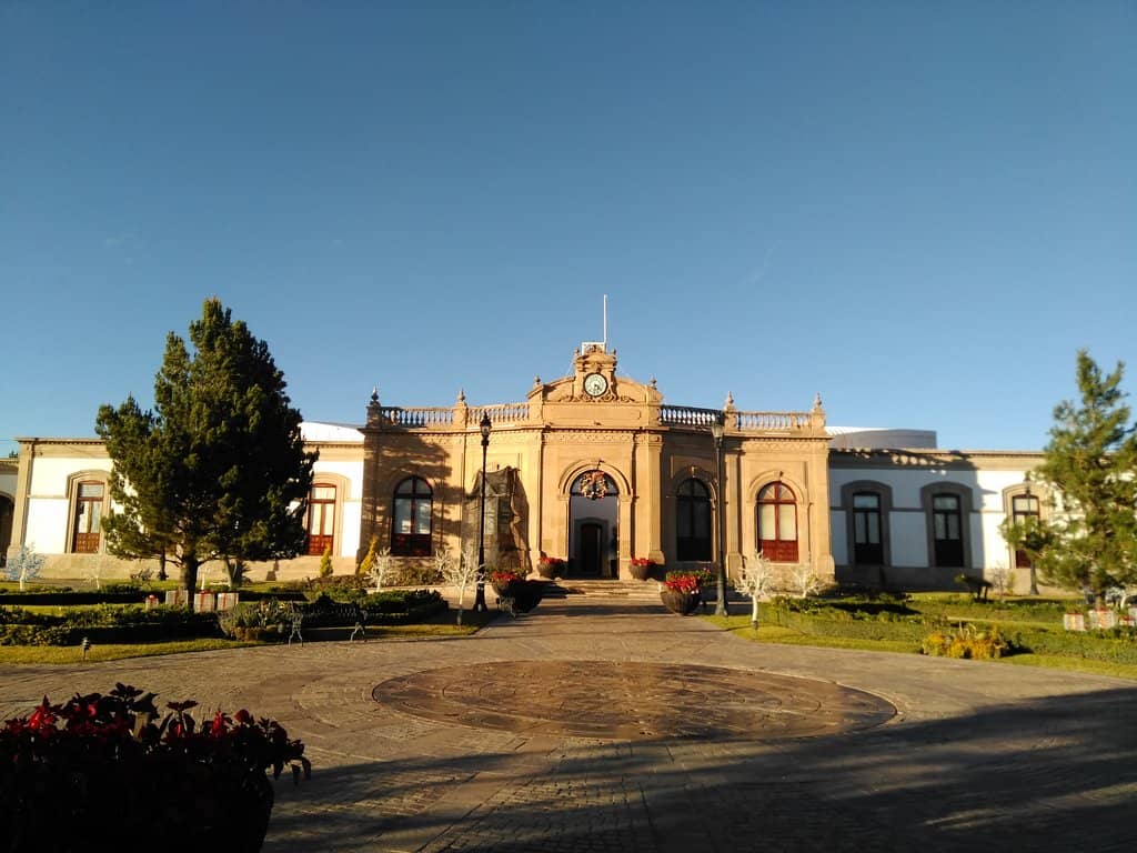 Well-Preserved Spaces