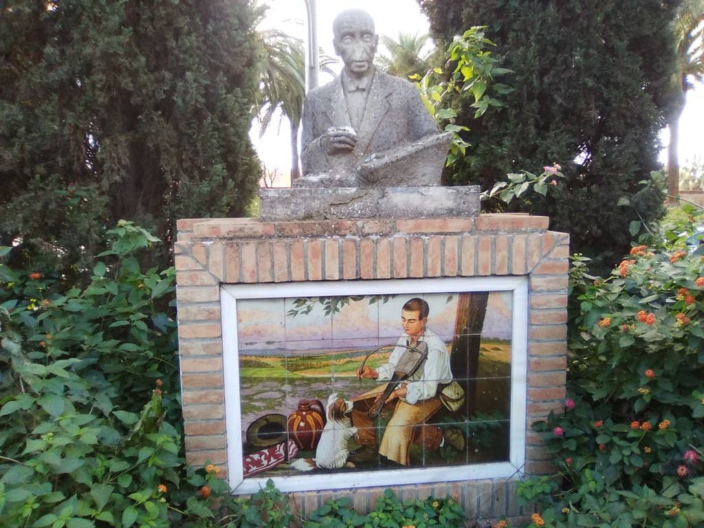 Mature Trees and Shaded Paths