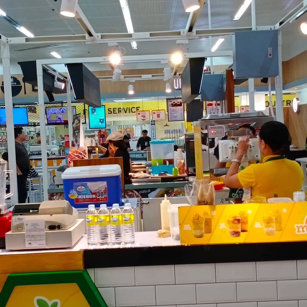 Diverse Dining Options