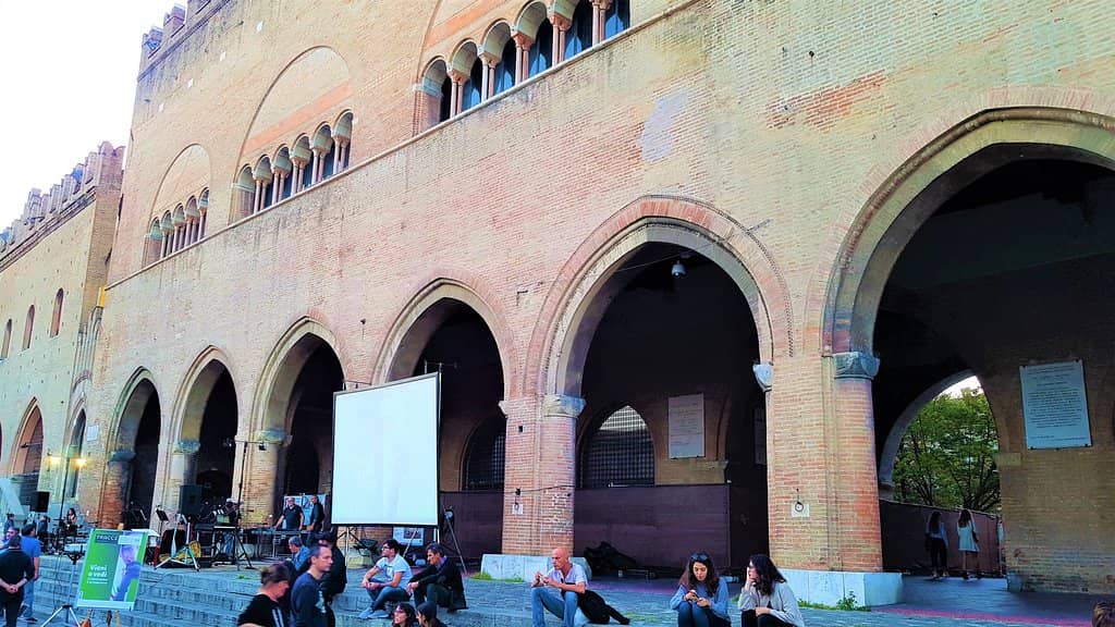 Whispering Gallery