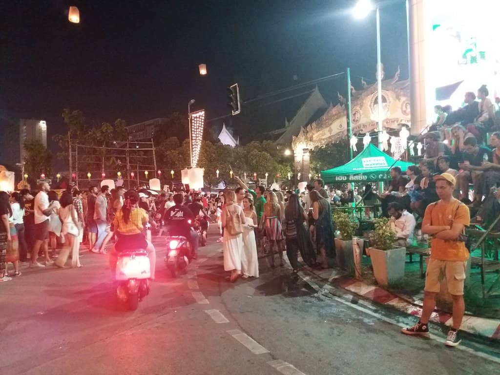 Yi Peng Lantern Release