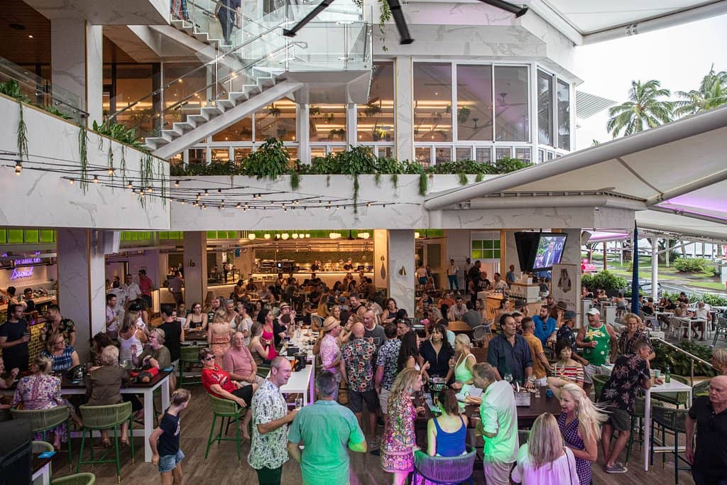 Vibrant Atmosphere with Live Entertainment