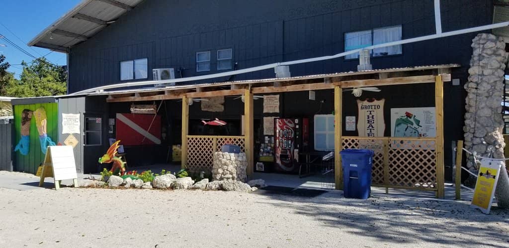 Underwater Pizza Delivery