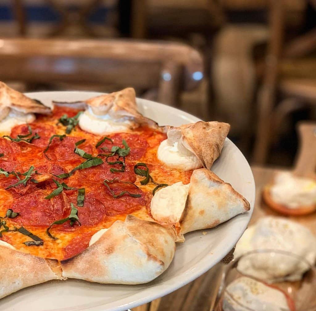 Star Laina/Luna Pizza