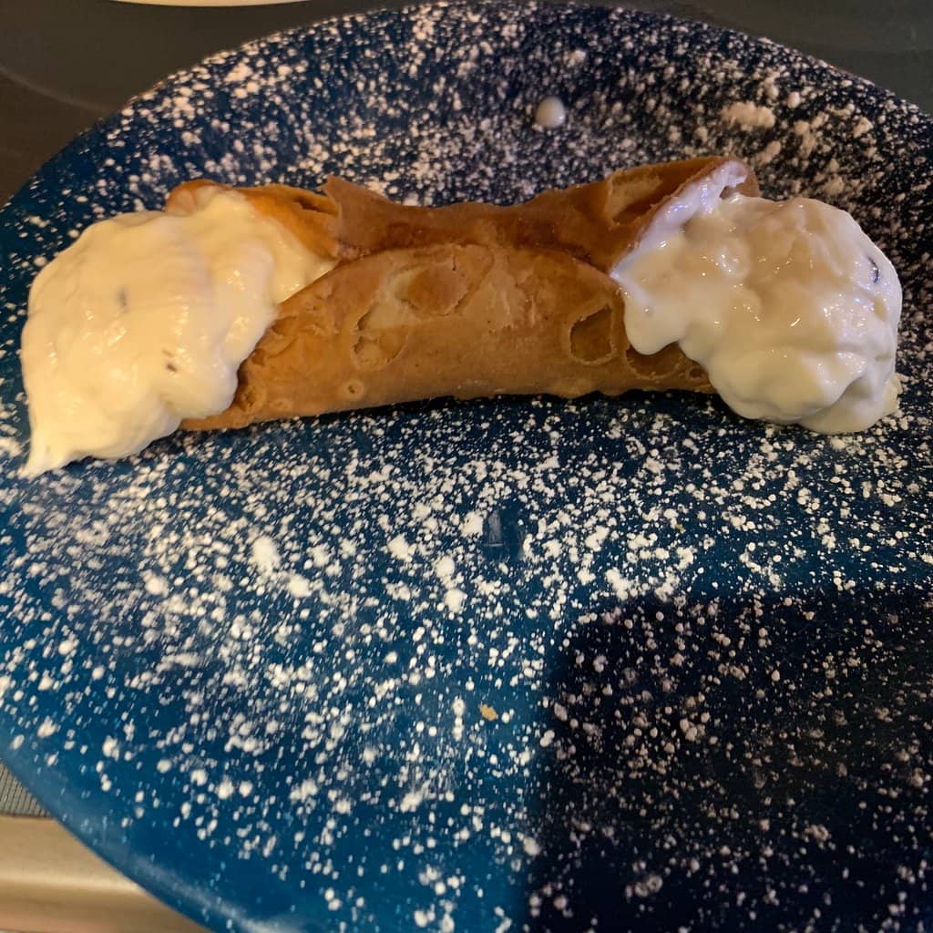 Legendary Garlic Knots