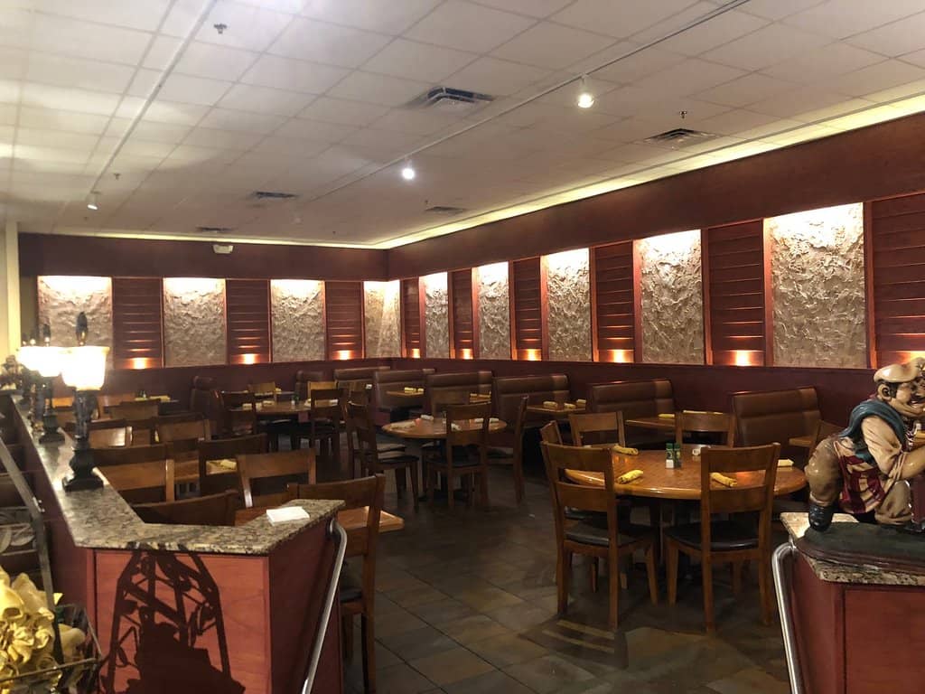Cozy Western Ambiance