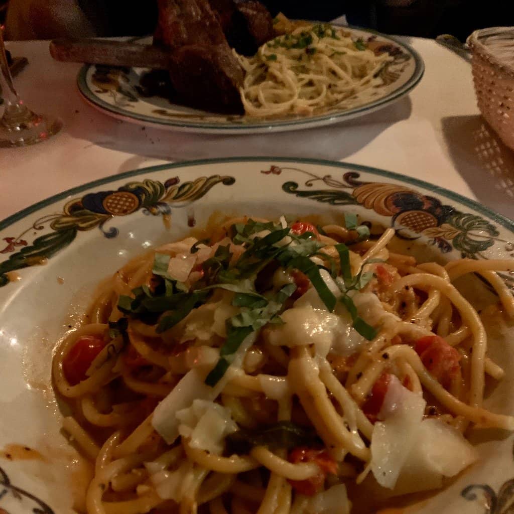 Cozy 'Famiglia' Atmosphere