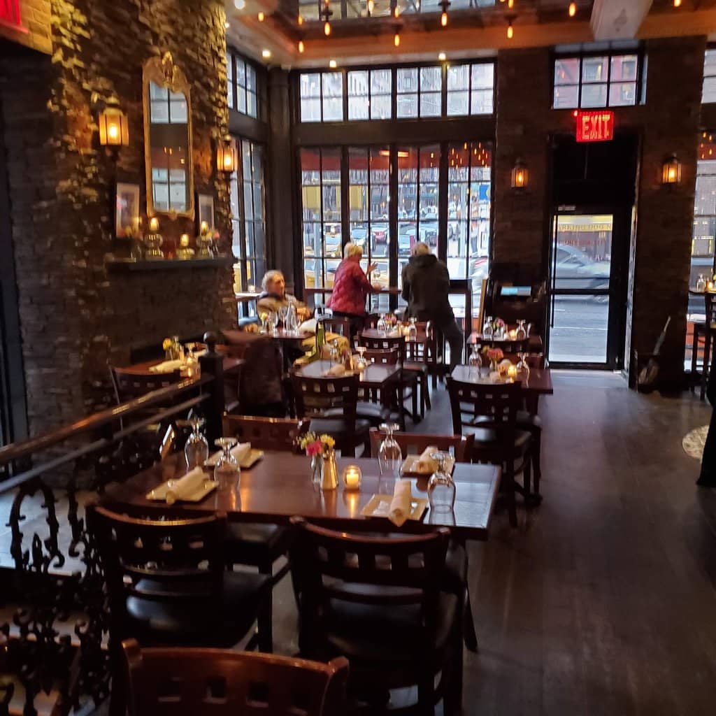 Diverse Food Hall Experience