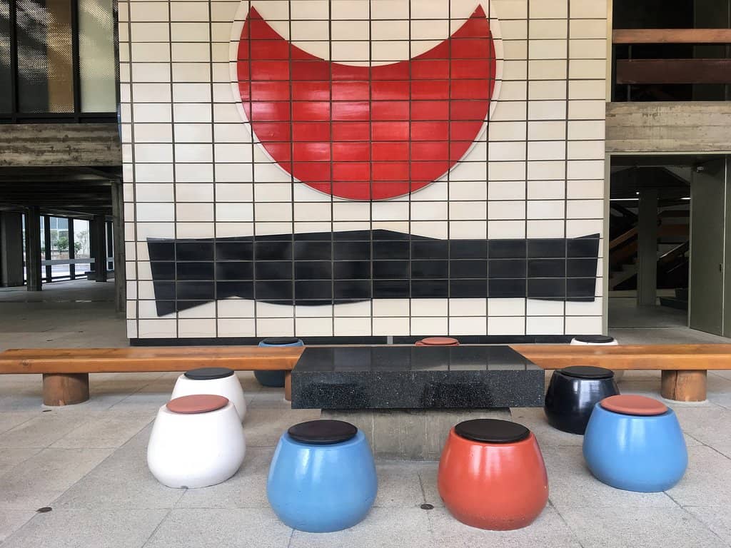 Lobby Art and Ambiance