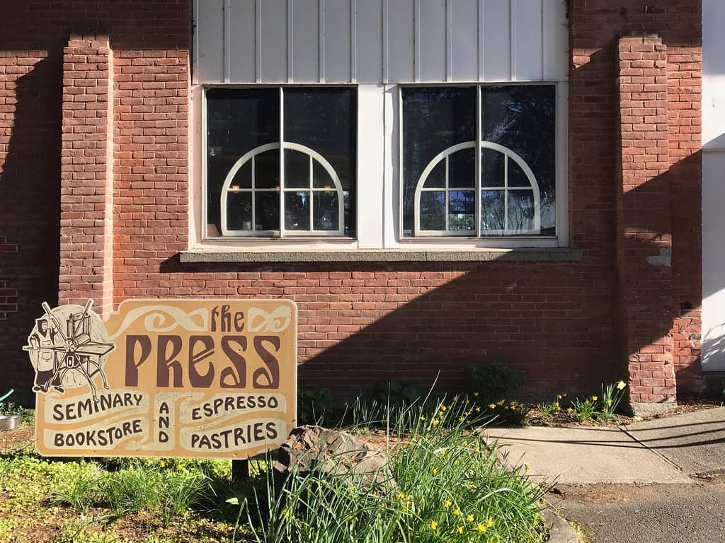 Monastic Bookstore & Cafe