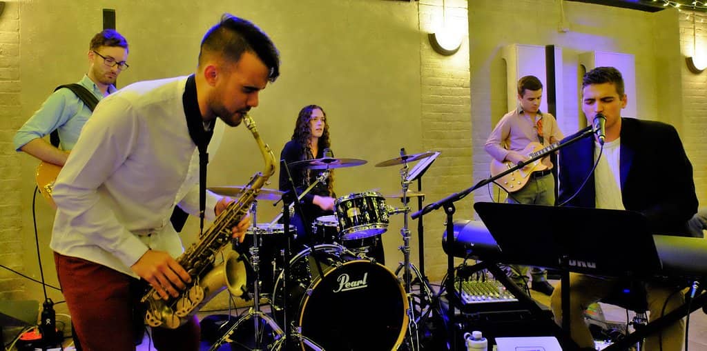 Live Music & Concerts