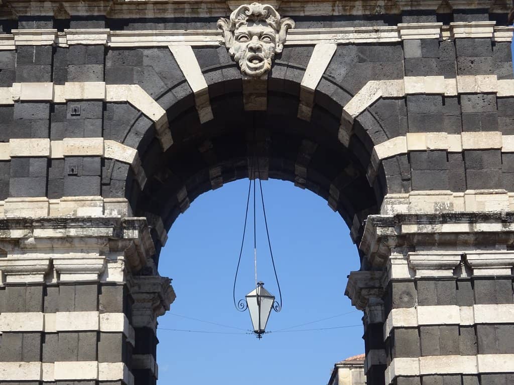 Catania - Figure-ground Vector Map [1:50K] | Boundless Maps, image size:1024x768