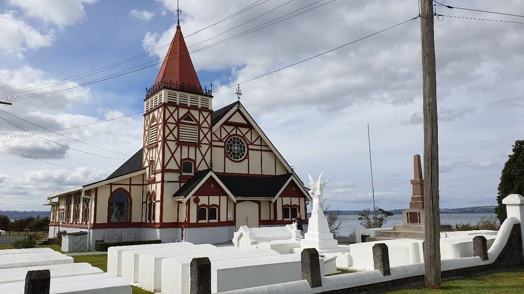 Maori and Western Cultural Fusion