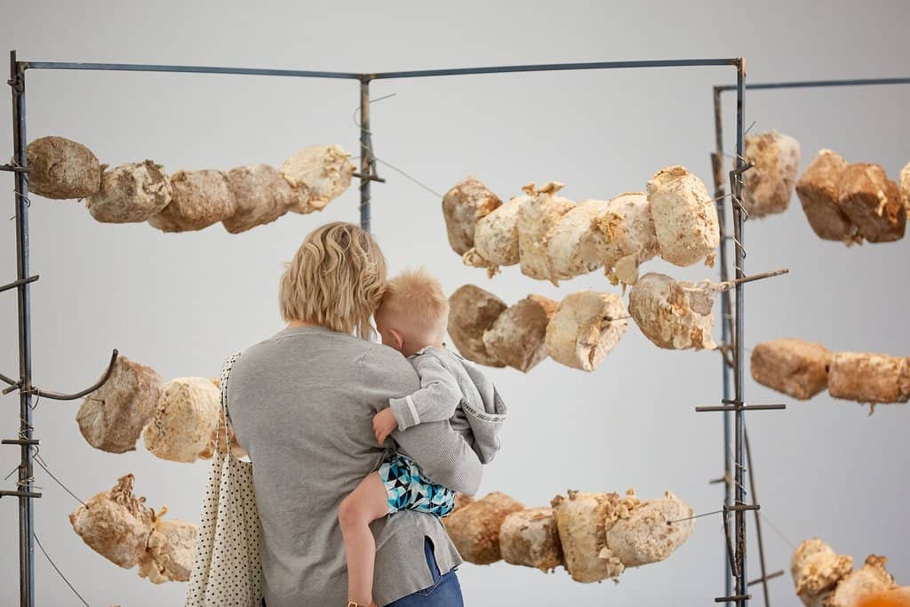 Modern Art & Sculptures