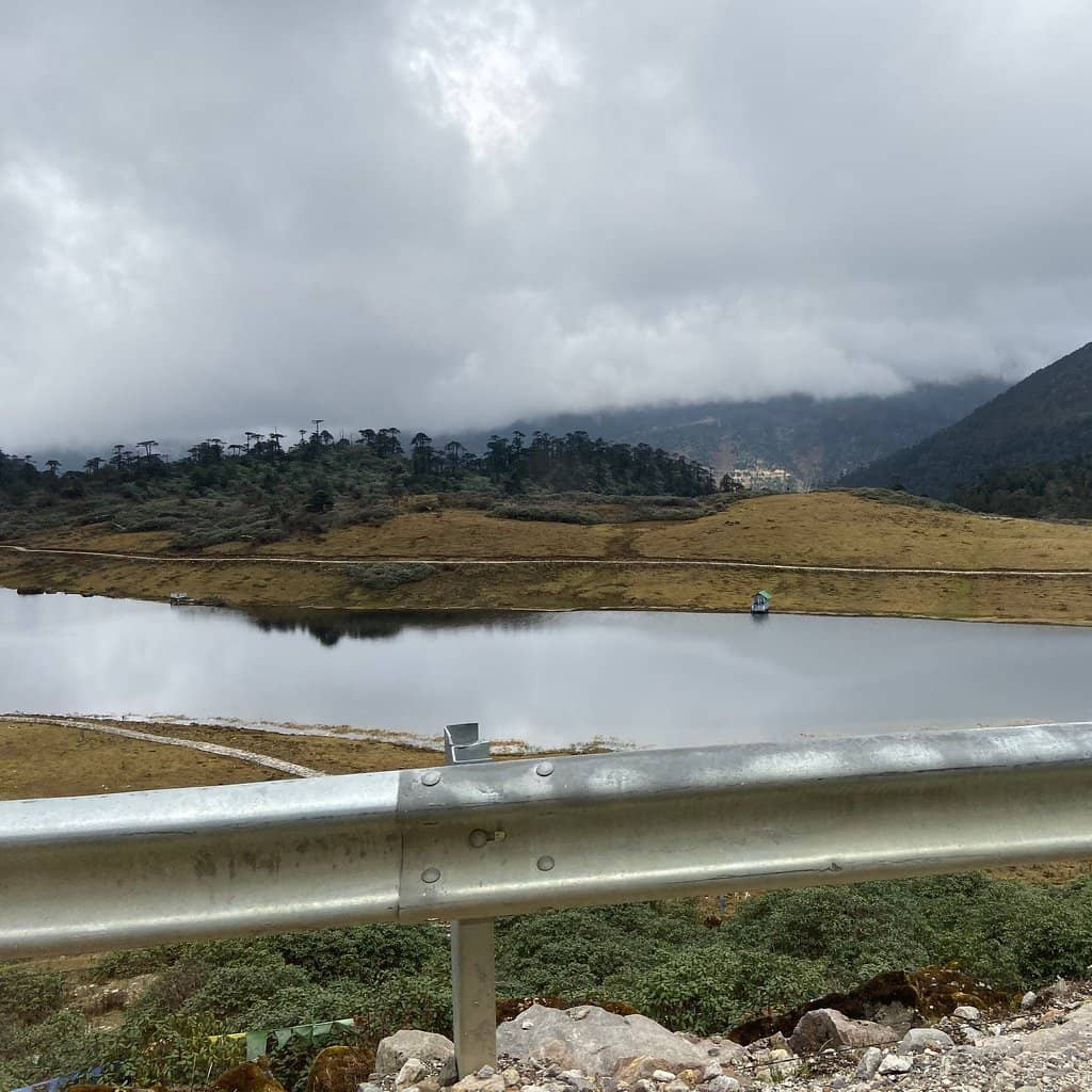 Scenic Himalayan Drive