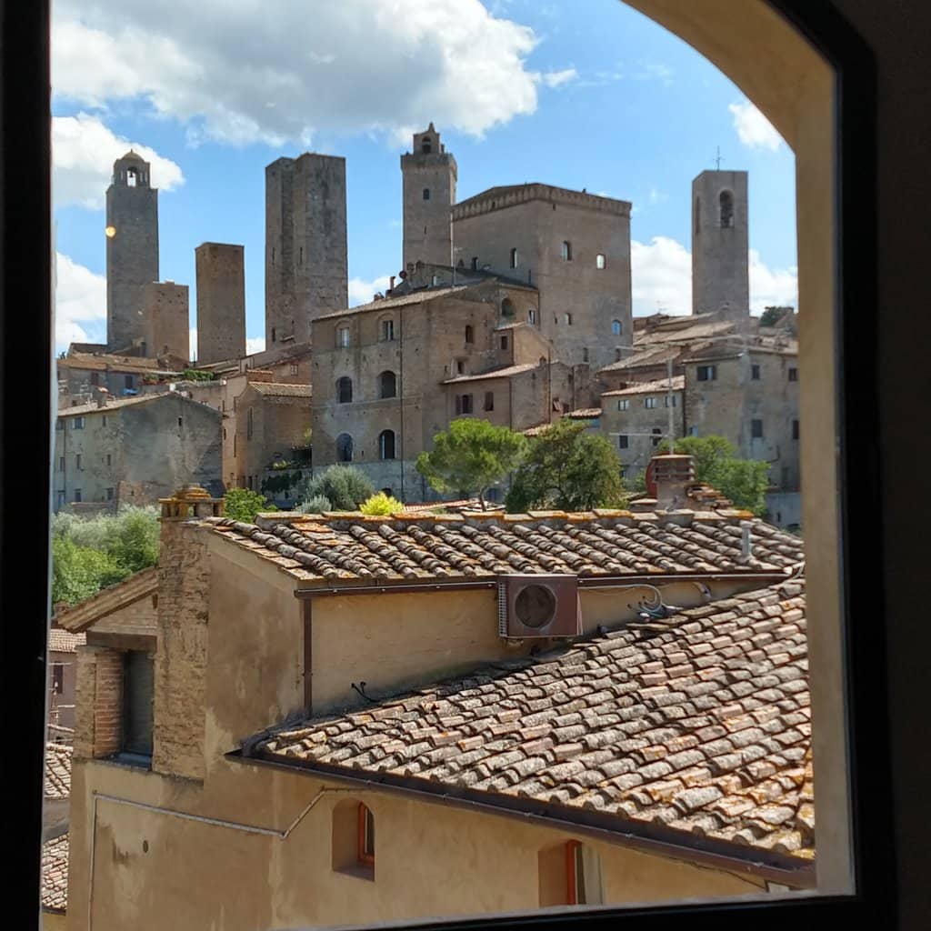 Modern & Contemporary Art