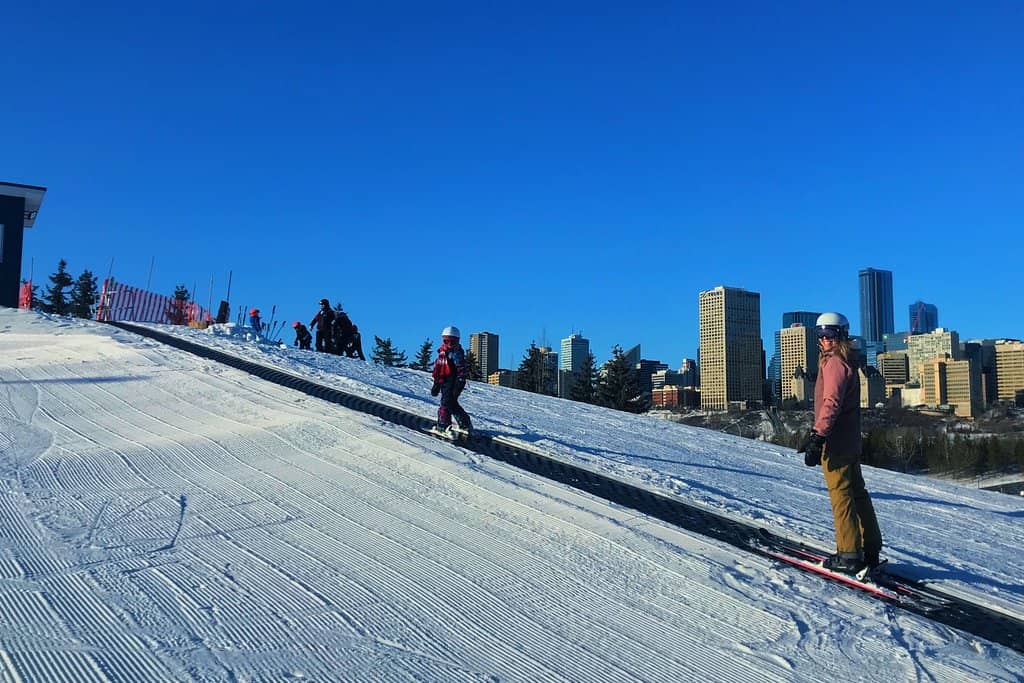 Beginner-Friendly Ski & Snowboard Hills