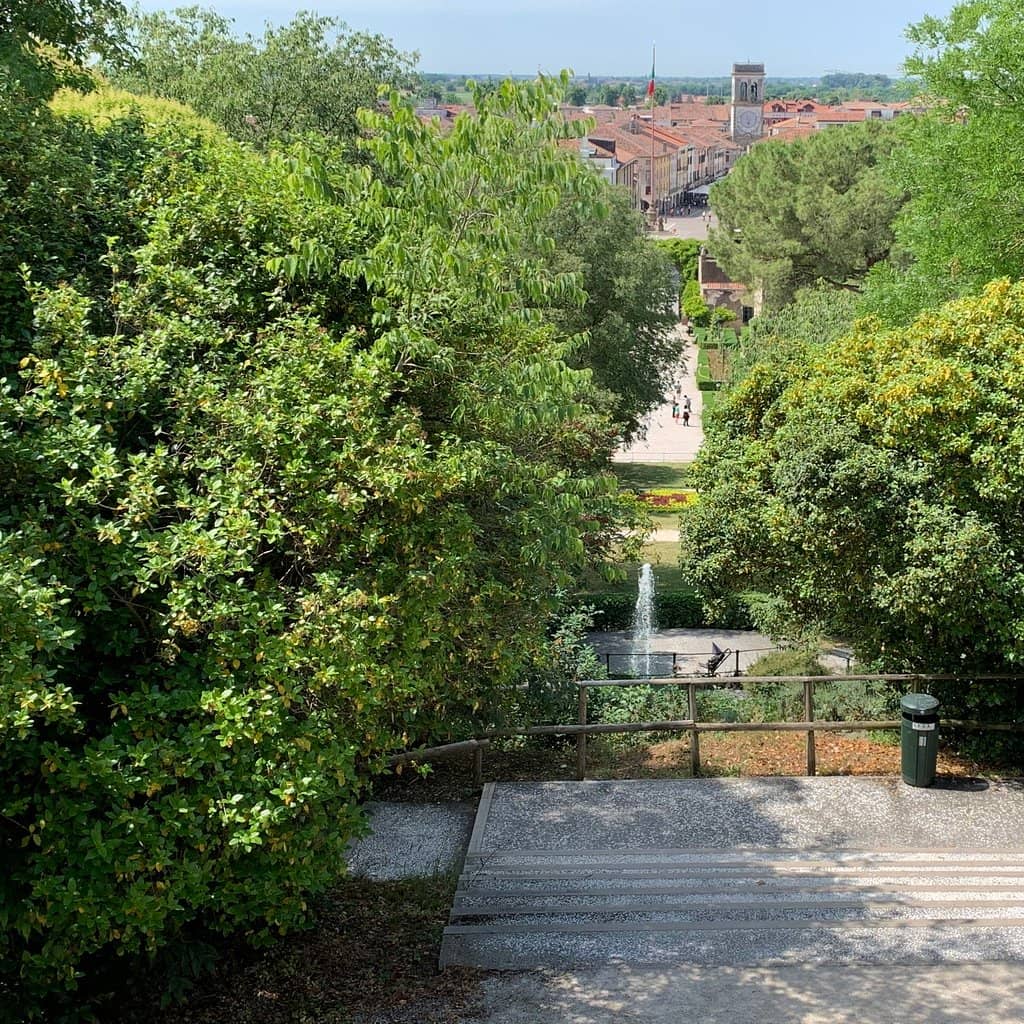 Castle Gardens