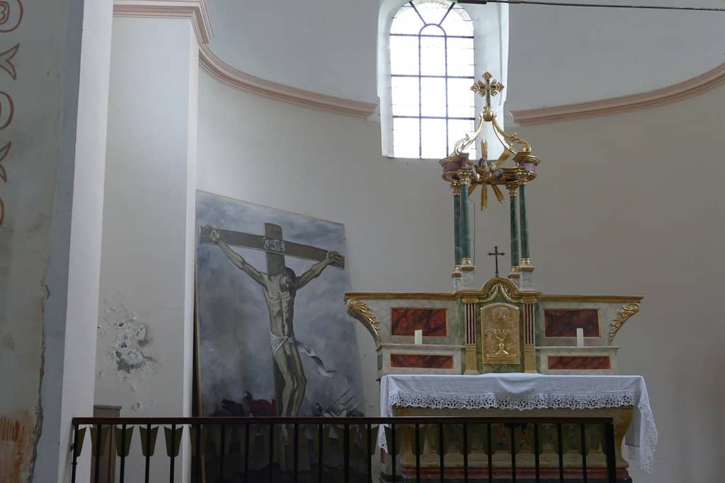 Panoramic Mountain Views