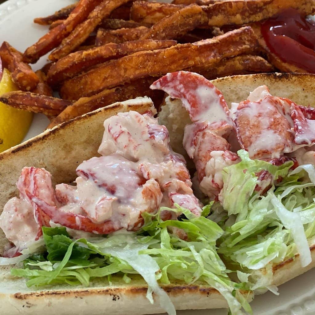 Vibrant Brunch Experience