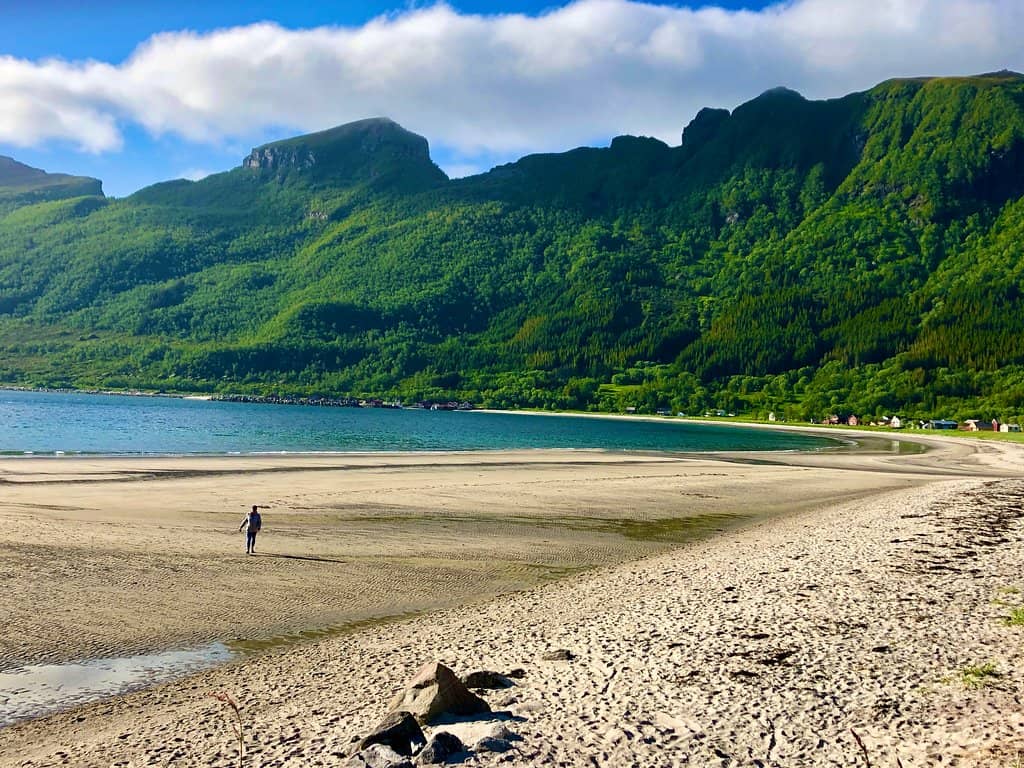 Reinebringen Hike