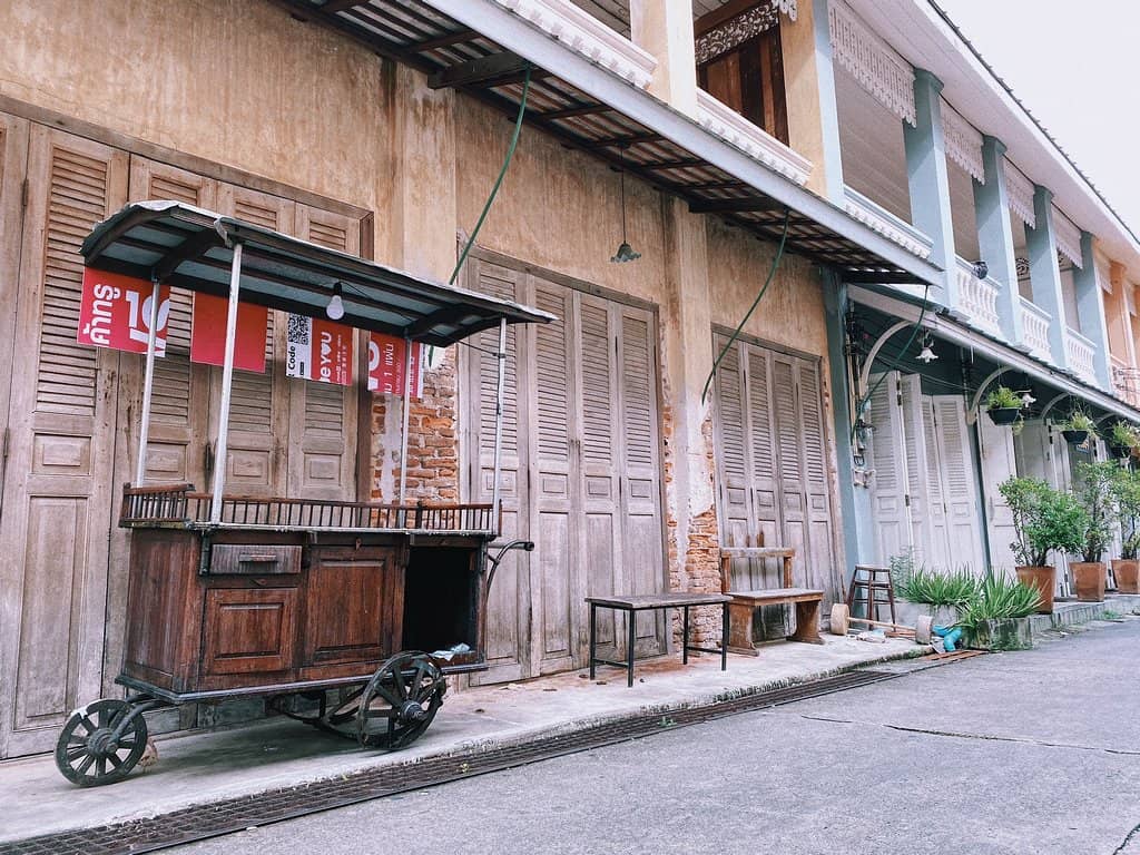Artisanal Ice Cream & Coffee