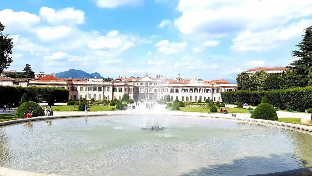 Palazzo Estense Architecture