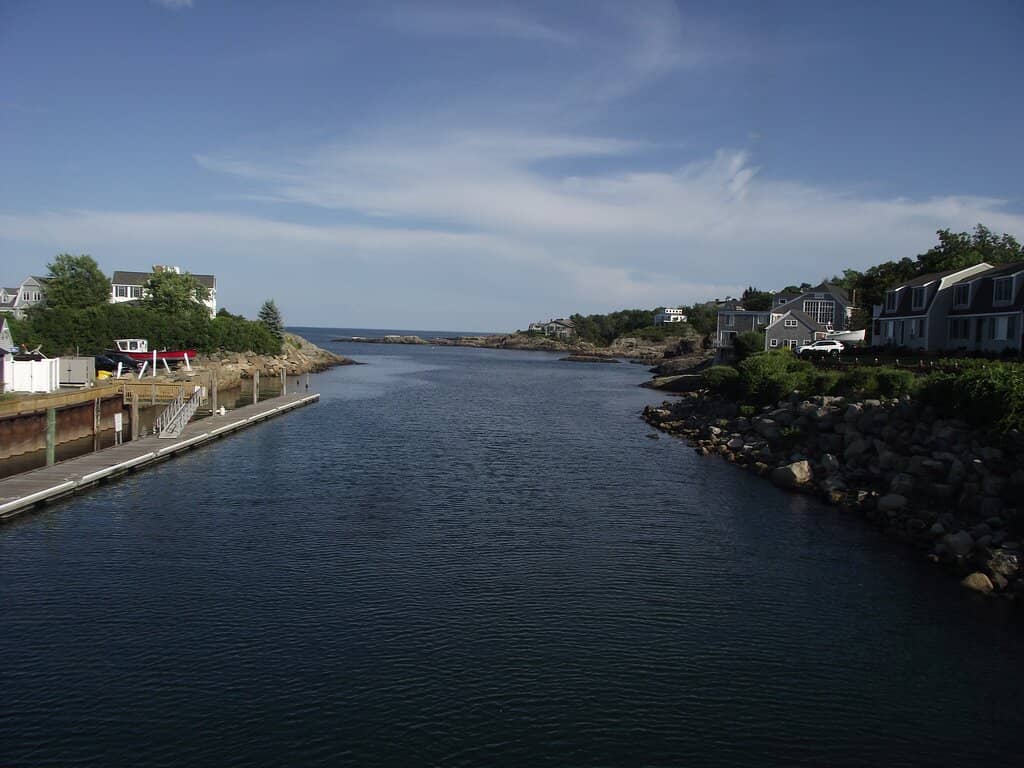 Charming Perkins Cove Village
