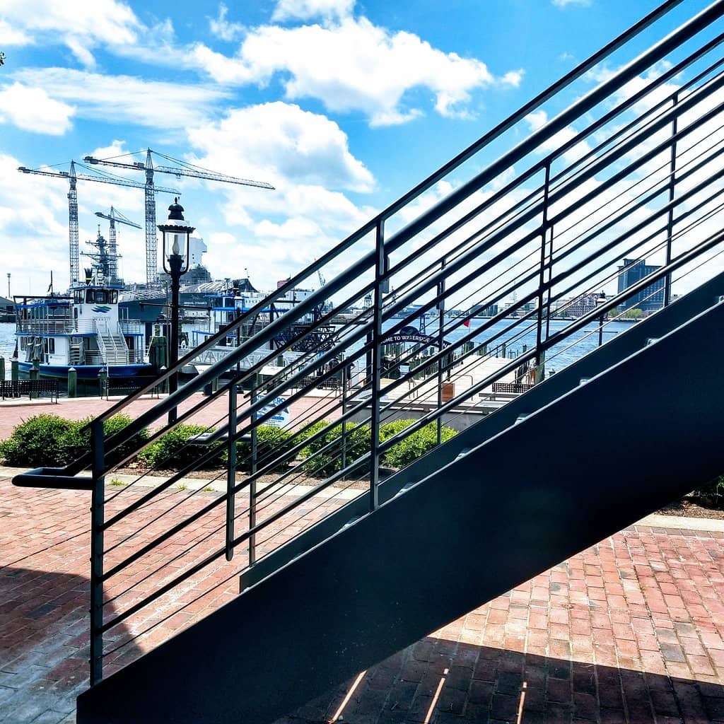 Live Music & Entertainment