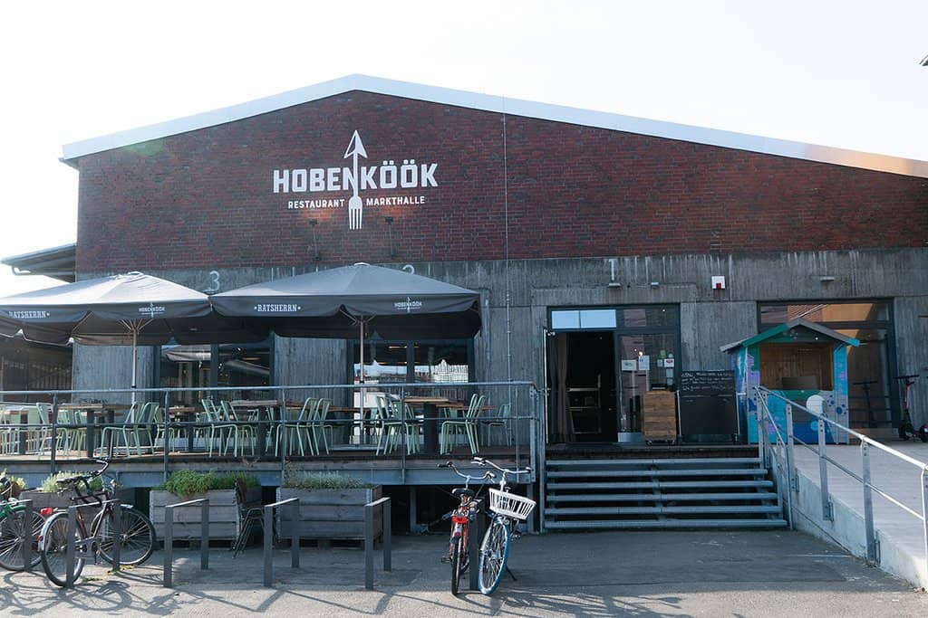 Cozy & Intimate Ambiance