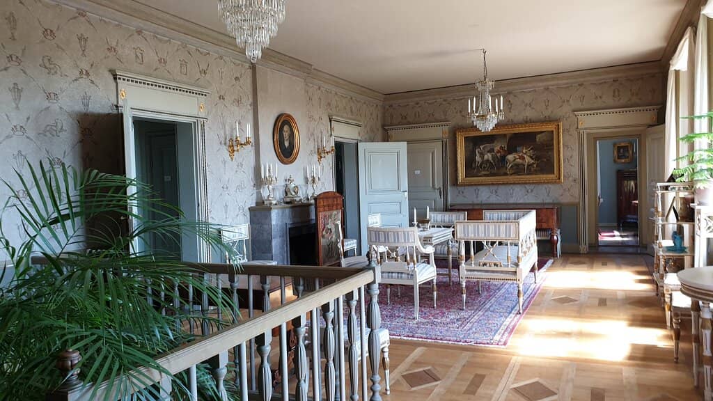 Guided Manor Tour