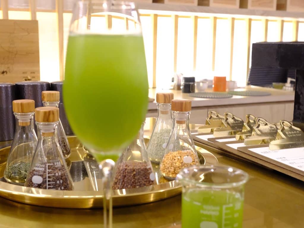 Behind-the-Scenes Tours