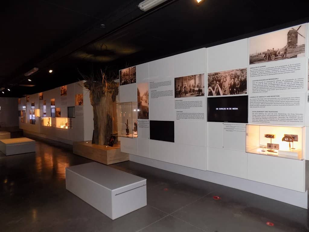 Powerful Visuals & Photos