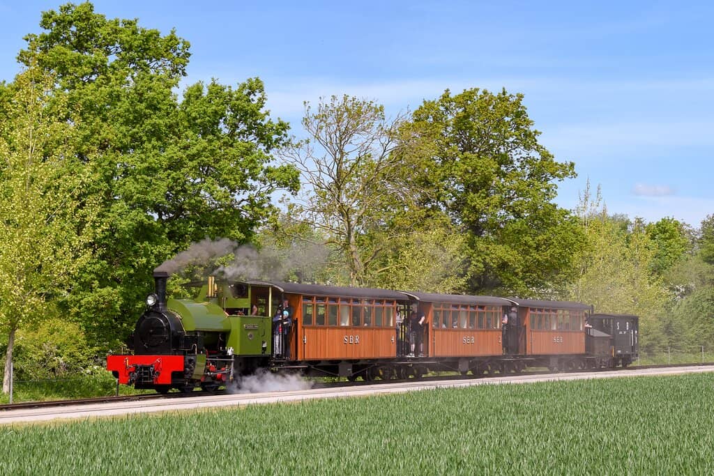 Playgrounds & Soft Play