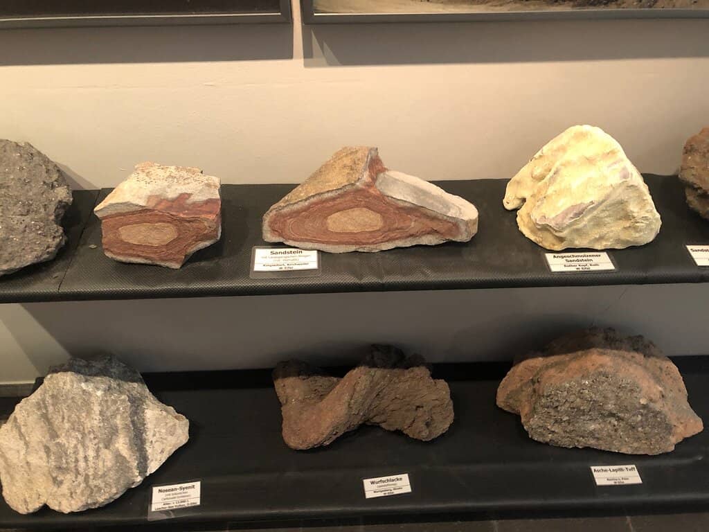 Interactive Volcano Simulation