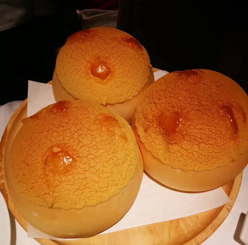 Signature Pineapple Buns