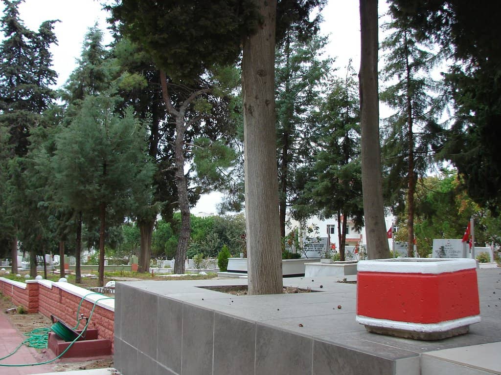Memorial Cemetery