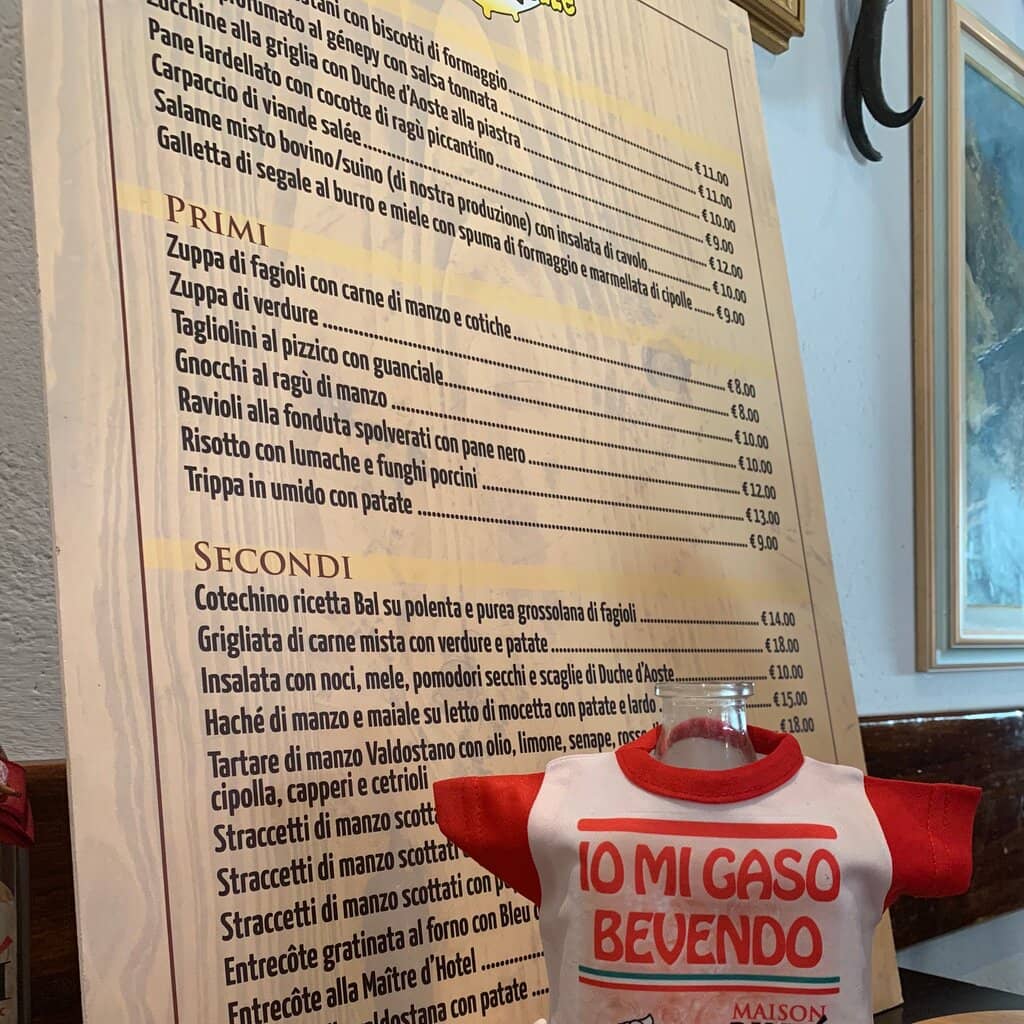 Rustic Atmosphere & Local Charm