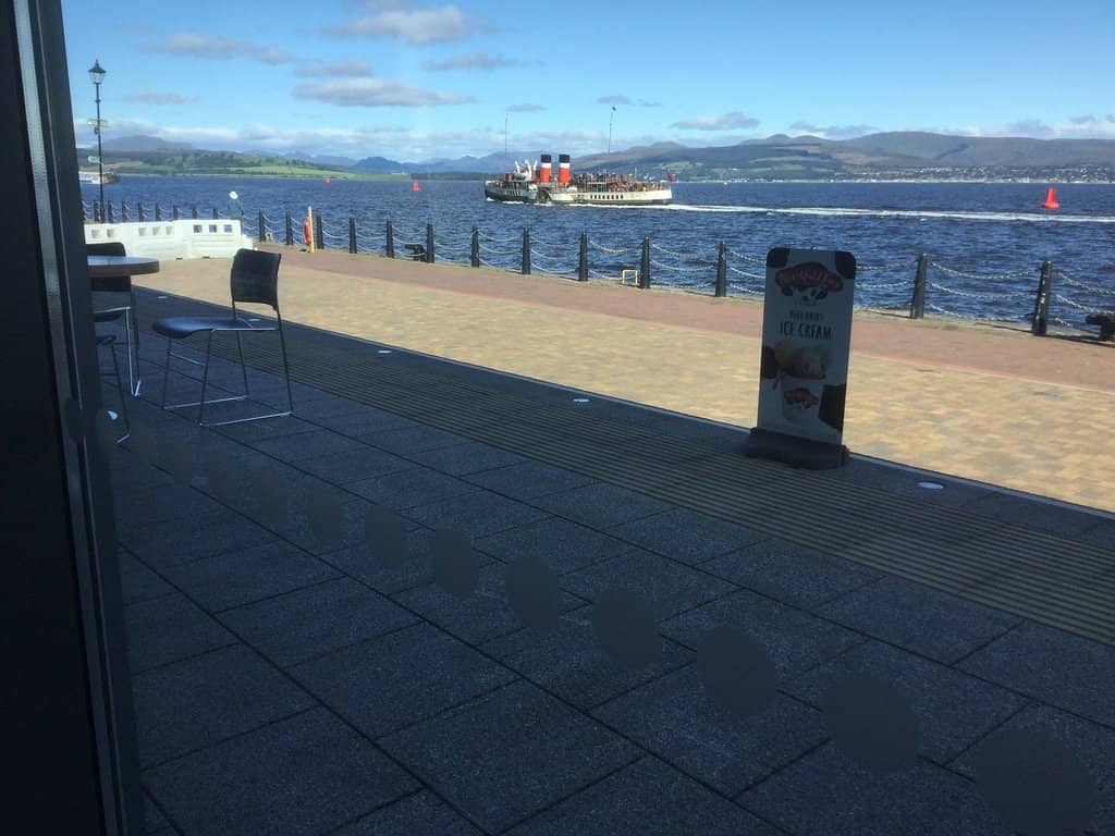 Riverside Cafe & Bar