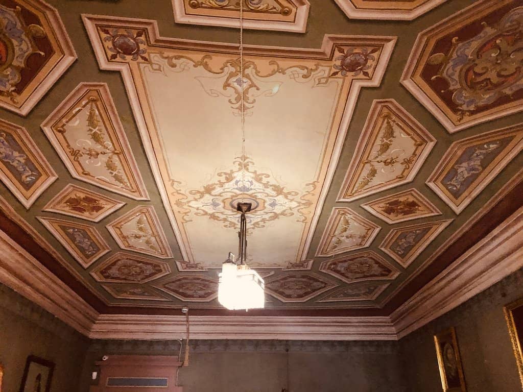 Vertical photo