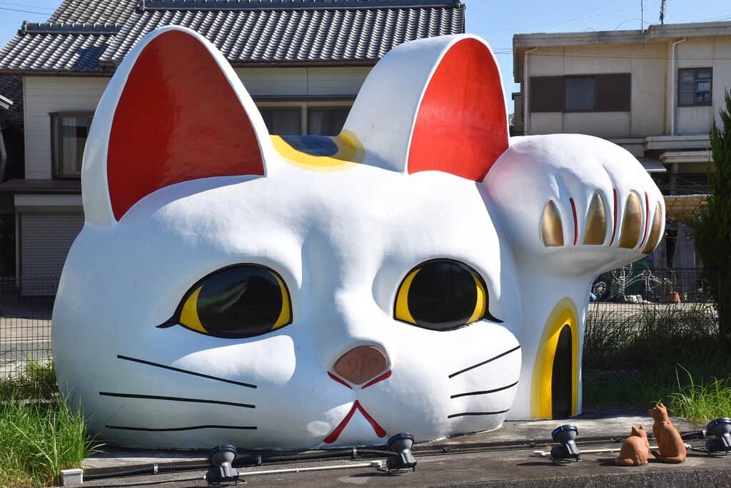 Tokoname Pottery Footpath